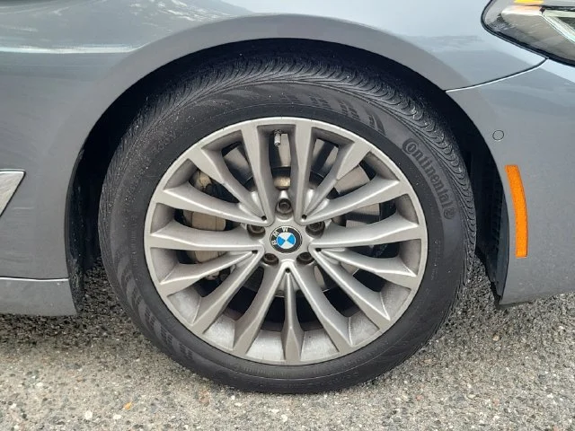 2021 BMW 5 Series 530i - Photo 6