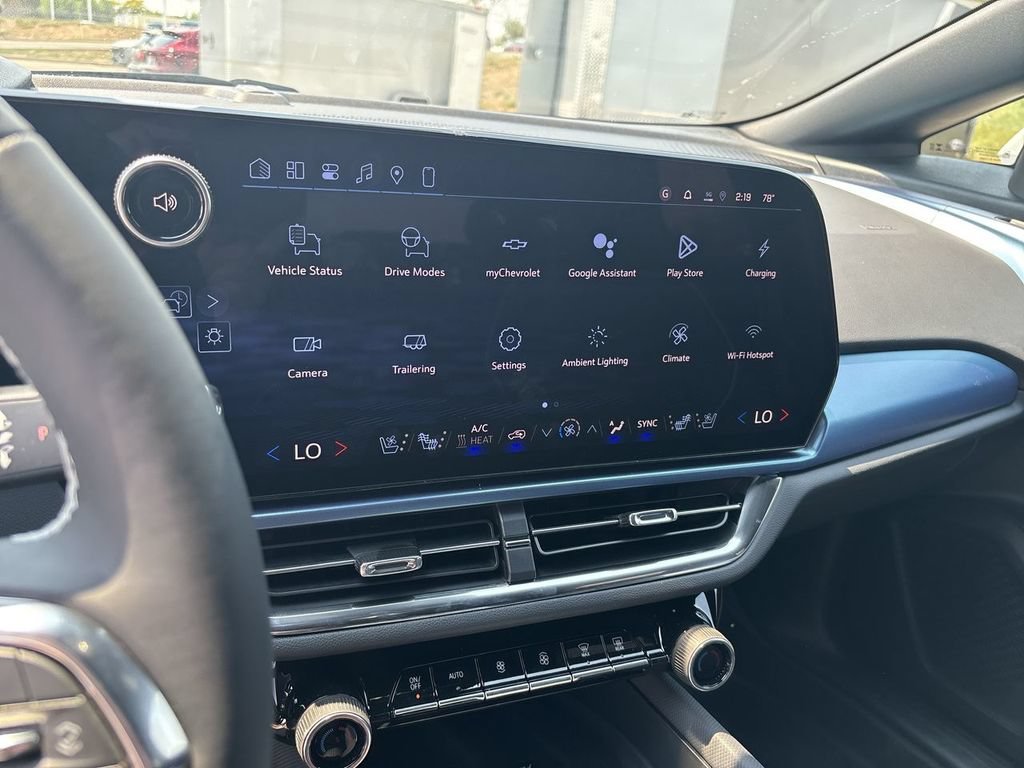 2026 Chevrolet Equinox EV 2LT - Photo 12