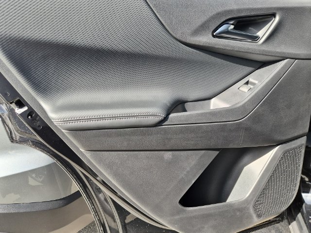 2027 Chevrolet Equinox LT - Photo 27
