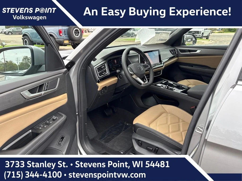New 2026 Silver Mist Metallic Volkswagen SE w/Technology image 9