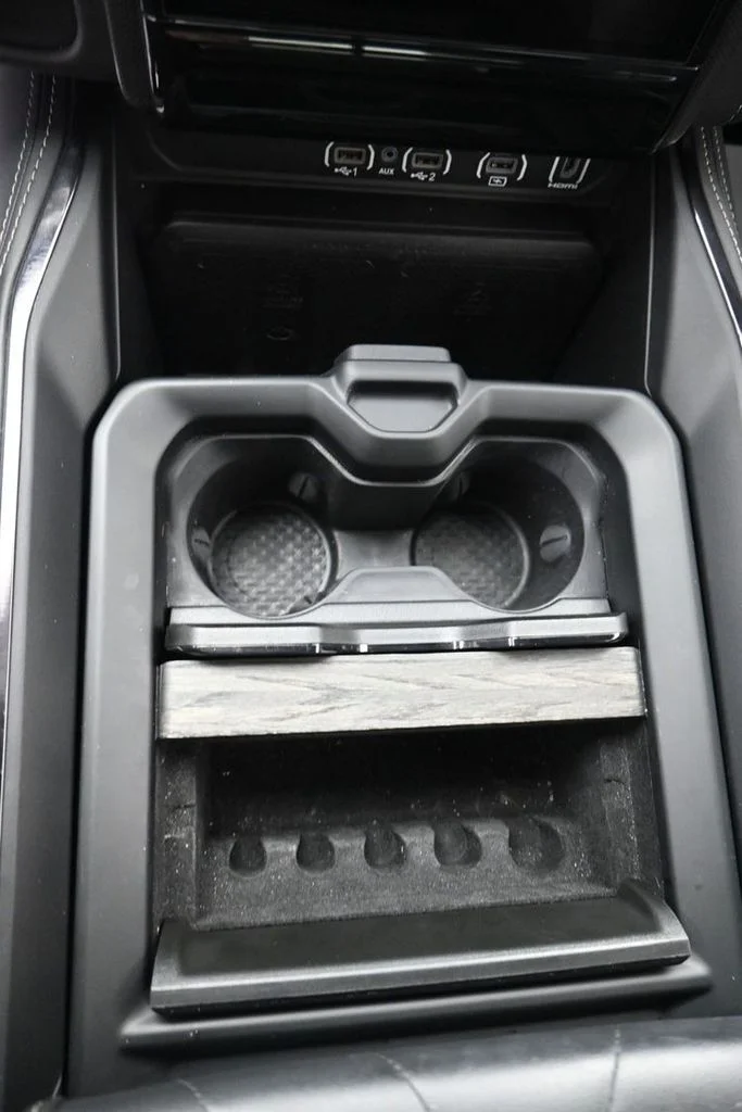 Used 2025 White Ram Limited image 16