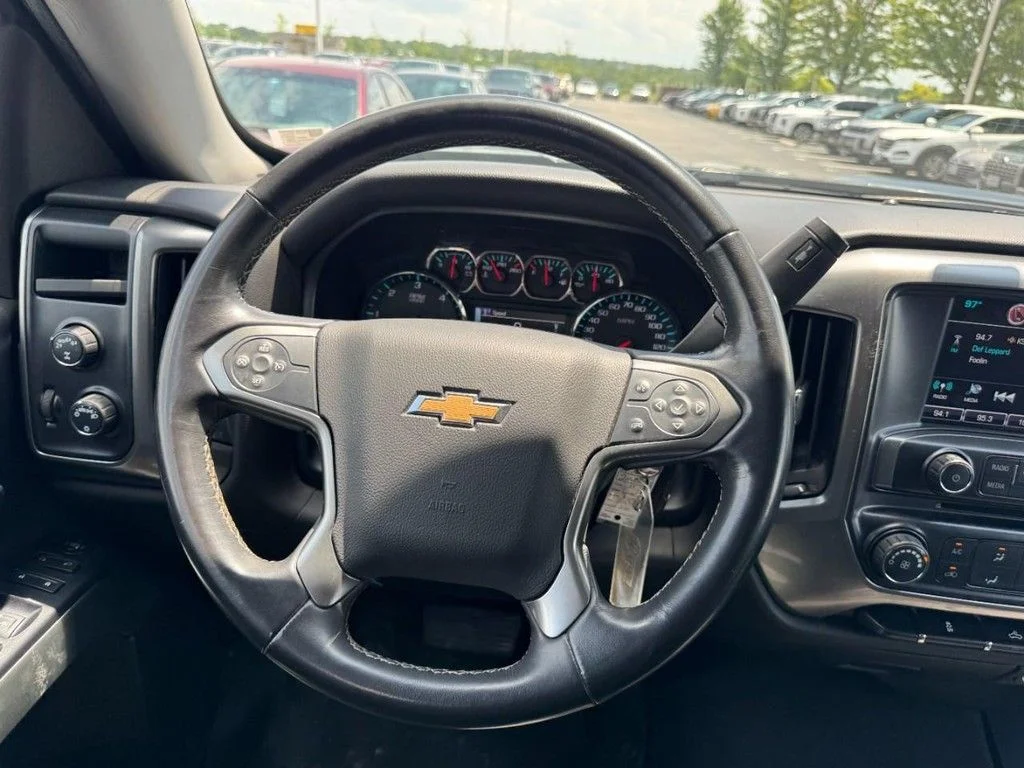 Used 2019 Gray Chevrolet LT image 12