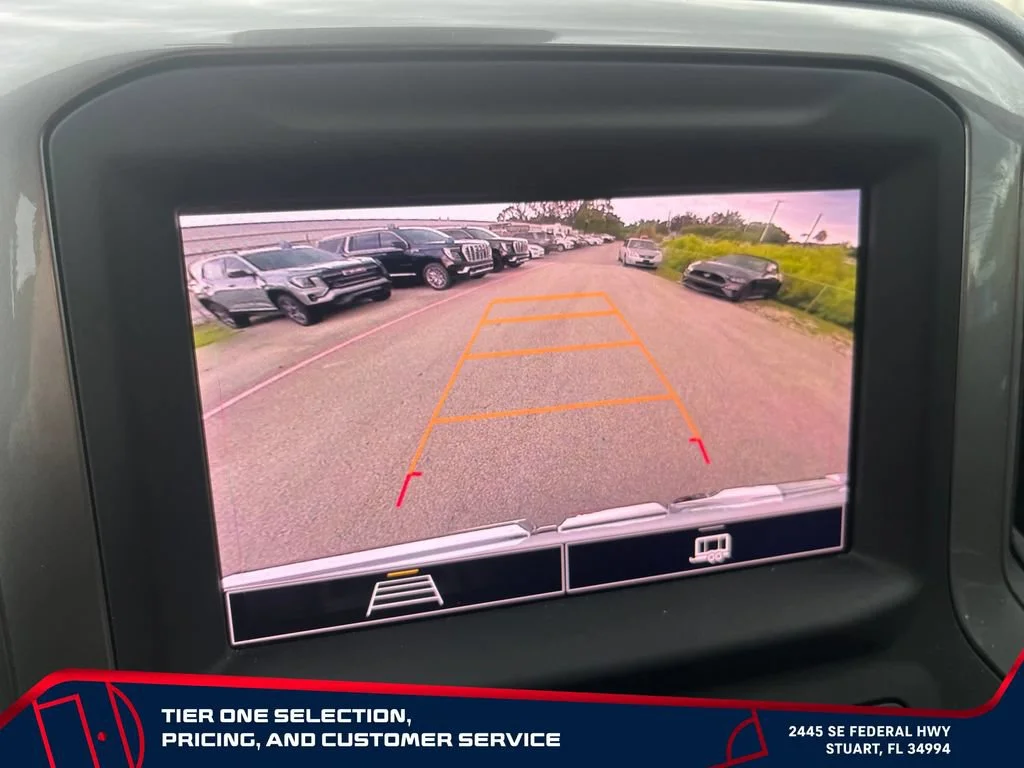 Used 2024 Summit White GMC Pro image 32