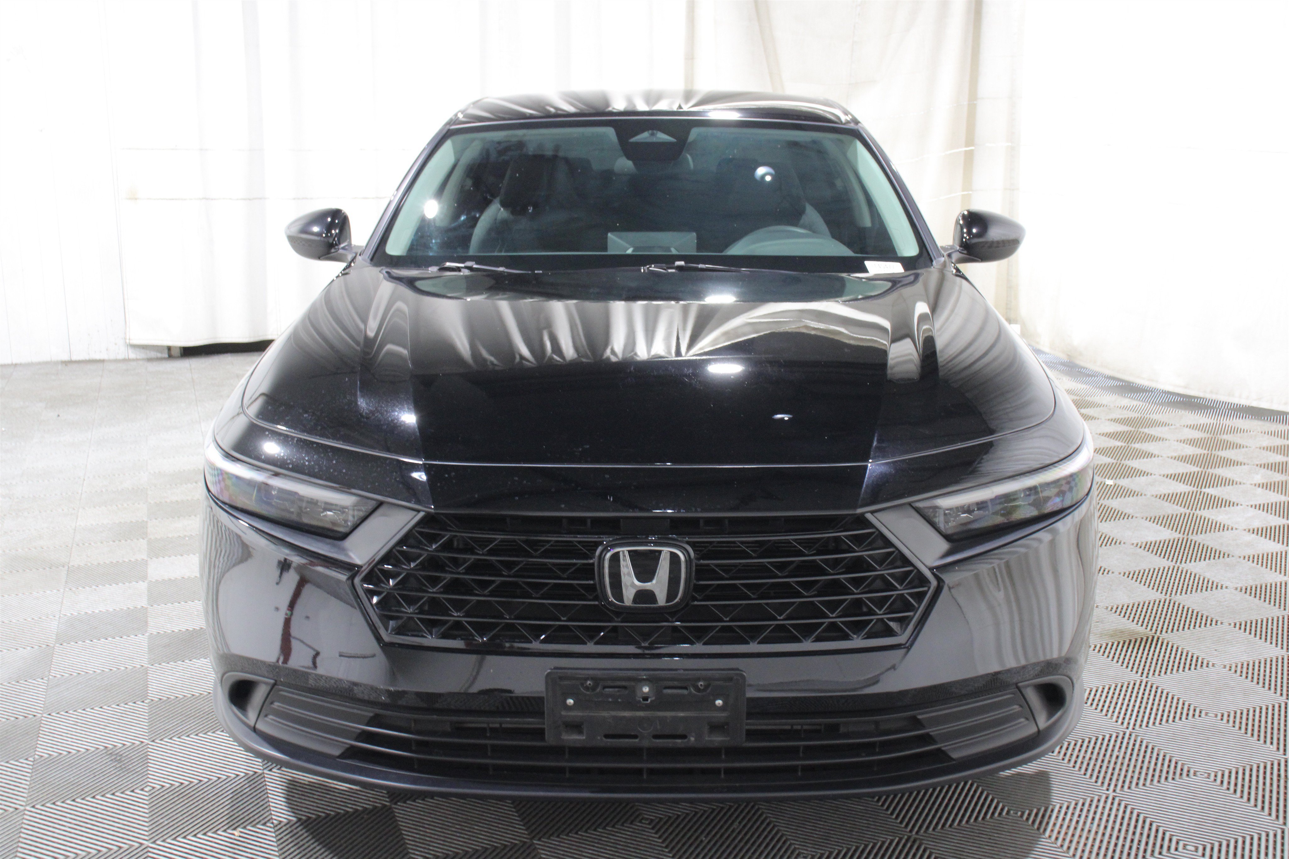 Used 2023 Crystal Black Pearl Honda LX image 27
