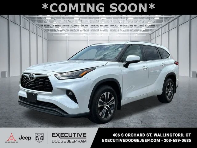 2022 Toyota Highlander XLE