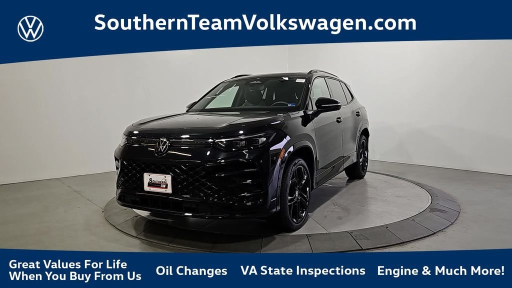 2026 Volkswagen Tiguan 2.0T SE R-Line Black 4Motion's photo