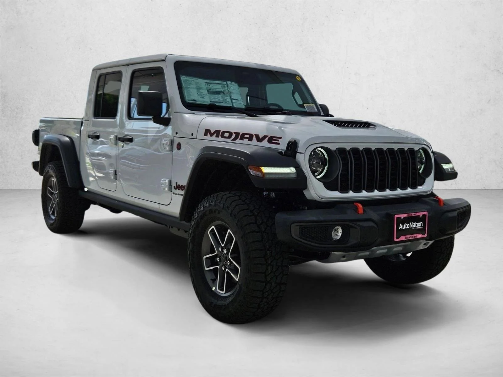 New 2026 Bright White Clear-Coat Exterior Paint Jeep Mojave image 7