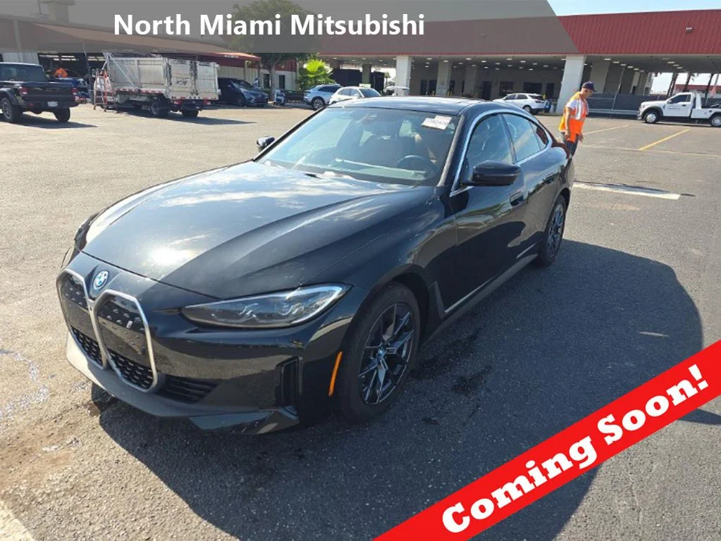 2023 BMW i4 eDrive35's photo