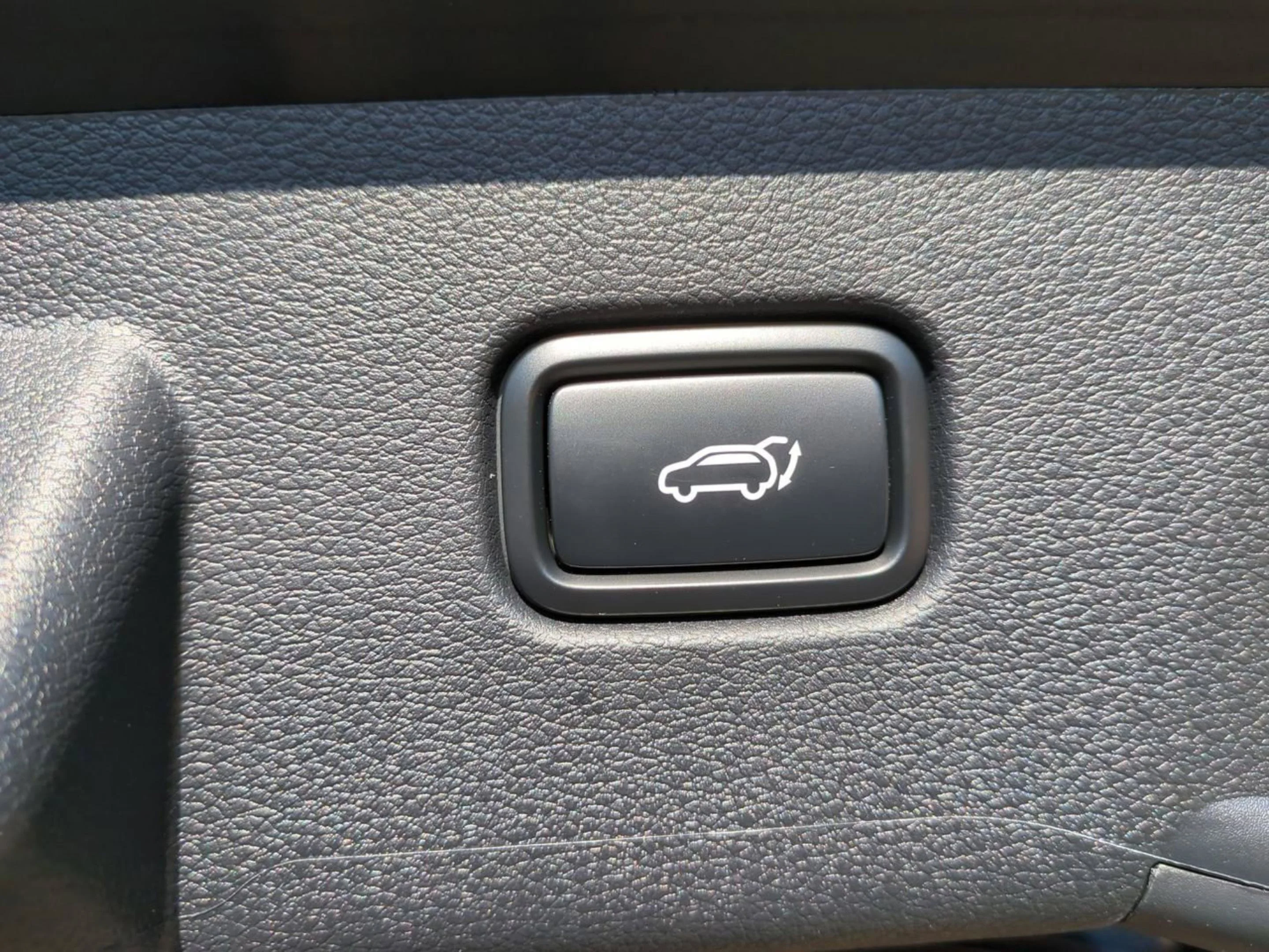 New 2026 Ebony Black Kia EX image 15