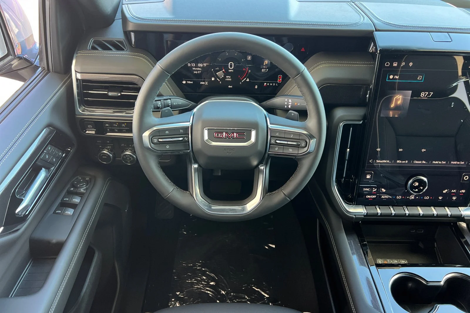 2026 GMC Yukon XL Elevation - Photo 14