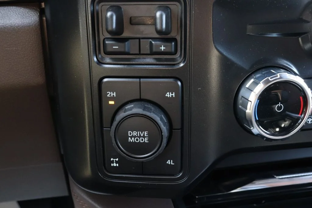 New 2026 Marsh Gray Ford F-350® King Ranch® image 23
