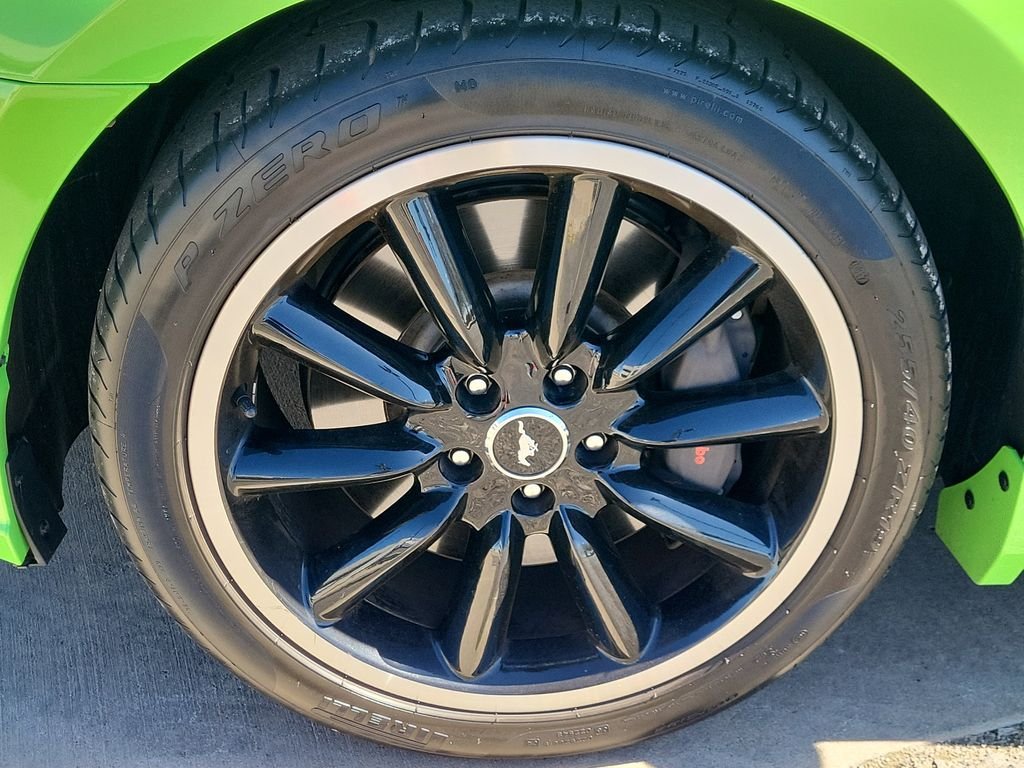Used 2013 Green Ford Boss 302 image 17