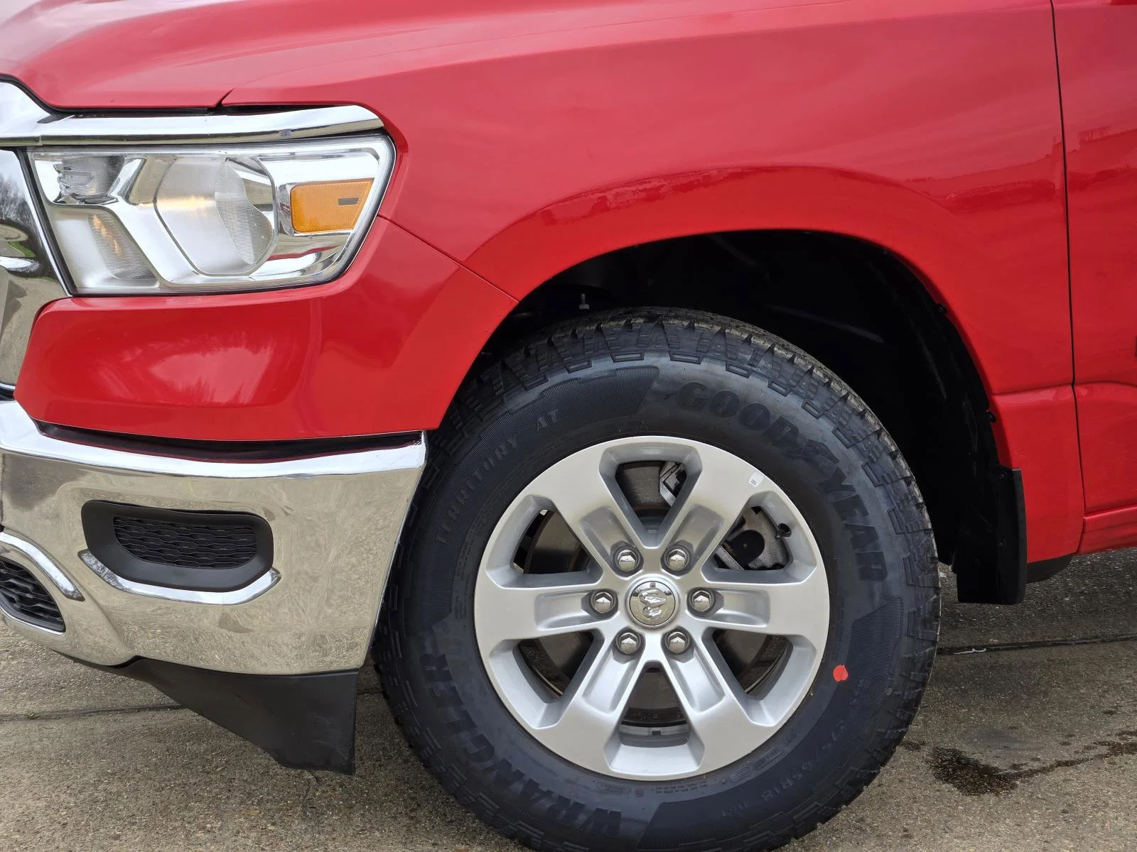 Used 2024 Flame Red Clearcoat Ram Laramie image 7