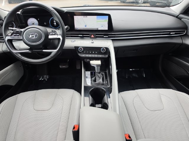 Used 2022 Portofino Gray Hyundai Limited image 12