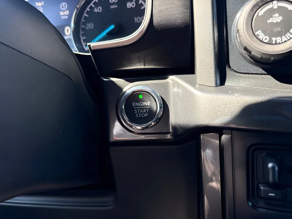 Used 2023 Black Ford XLT image 19