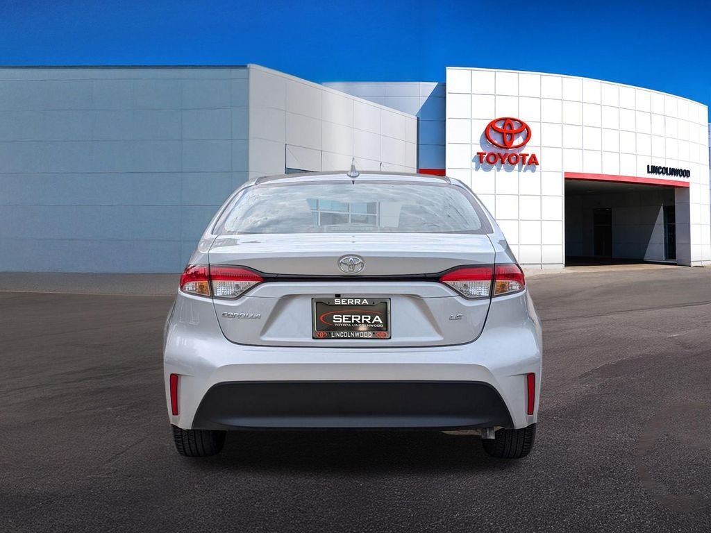 Used 2025 Silver Toyota LE image 11