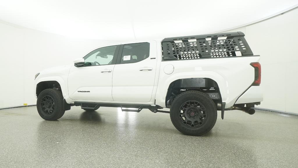 2026 Toyota Tacoma SR5 - Photo 11