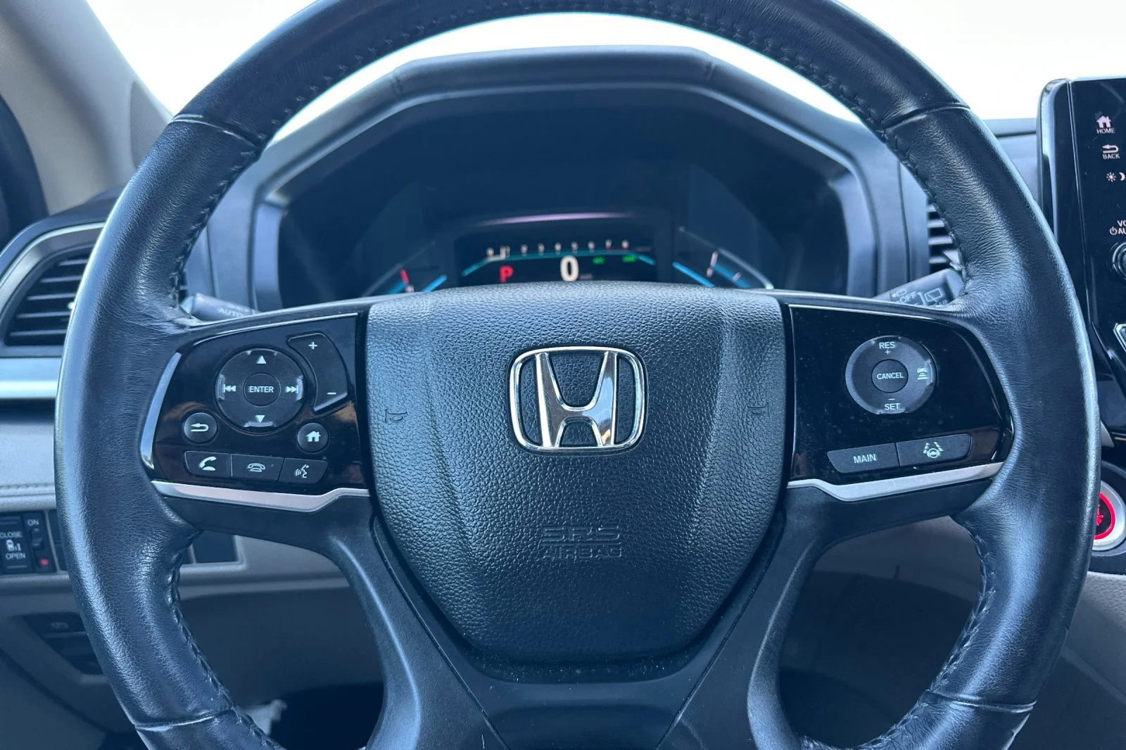 Used 2019 Red Honda EX-L image 24