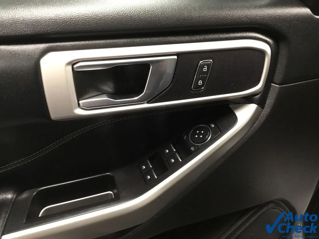 2022 Ford Explorer XLT - Photo 22