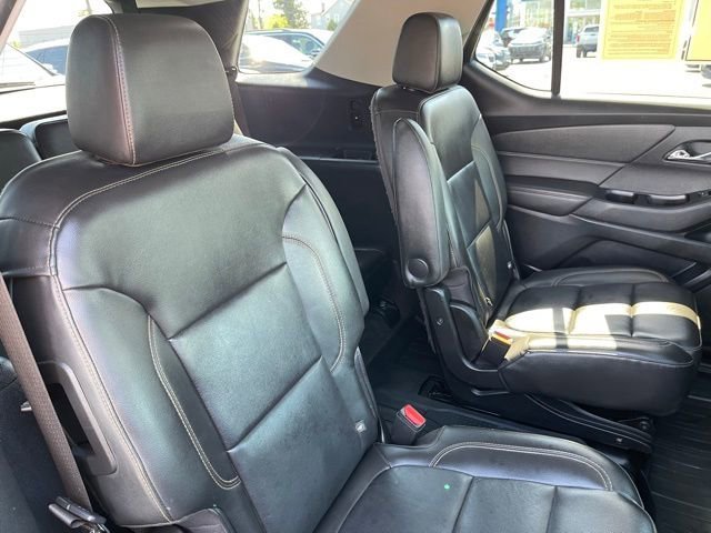 Used 2020 MOSAIC BLACK METALLIC Chevrolet LT Leather image 12