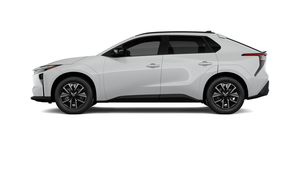 New 2026 WINDCHILL PEARL Toyota XLE image 47
