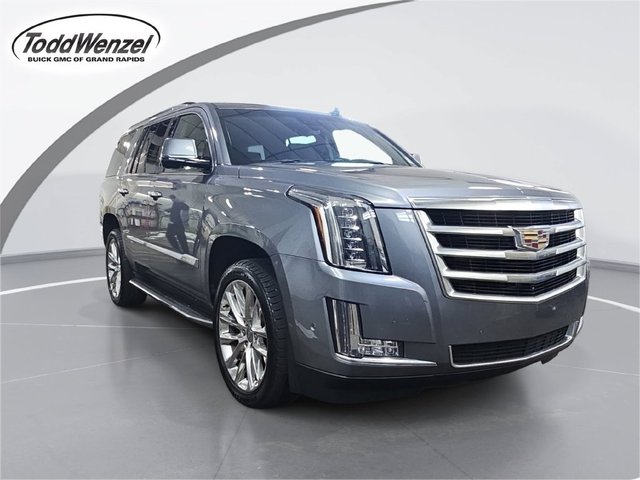 2018 Cadillac Escalade Luxury