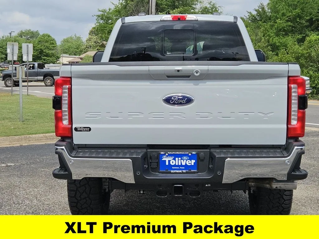 New 2026 Avalanche Ford F-250® XLT image 7