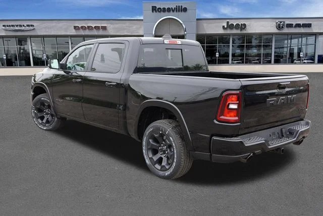 New 2026 Diamond Black Crystal Pearl-Coat Exterior Paint RAM Big Horn image 5