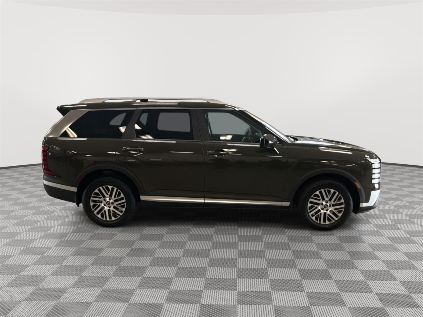 New 2026 Titan Green Hyundai SEL AWD image 5