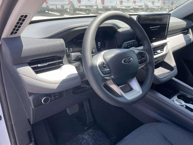 New 2026 Star White Metallic Tri-Coat Ford Active 100A image 15