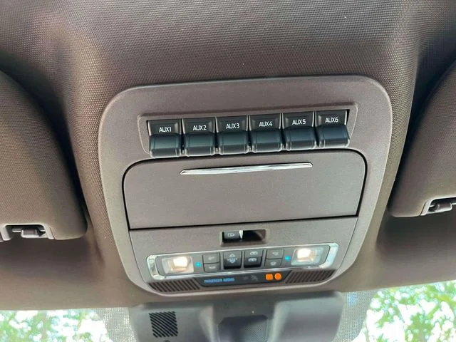 New 2027 Neptune Blue Ford F-350® King Ranch® image 28