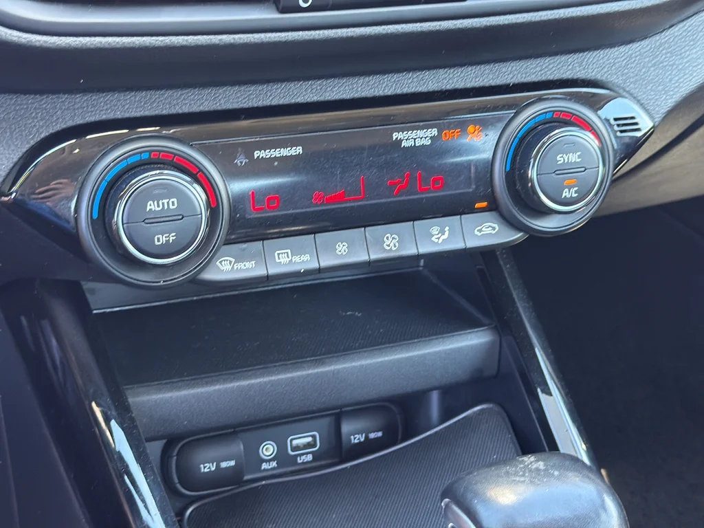 Certified Used 2019 Blue Kia S image 22