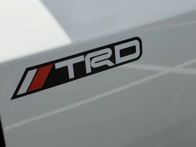 Used 2025 White Toyota SR5 image 15
