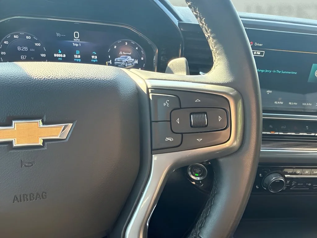 Used 2024 Summit White Chevrolet LT image 43
