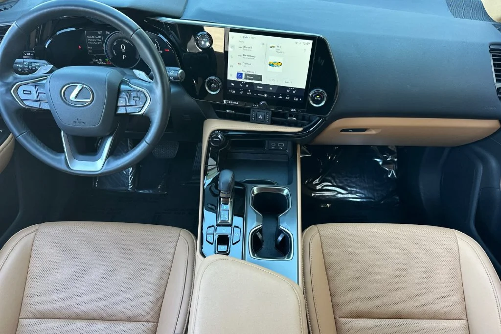 Certified Used 2025 Gray Lexus 350h Premium image 15