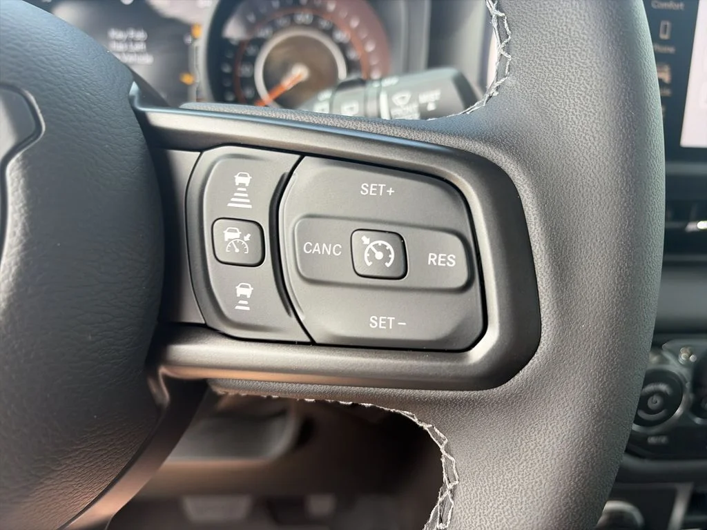 New 2026 Tuscadero Pearlcoat Jeep Rubicon image 21