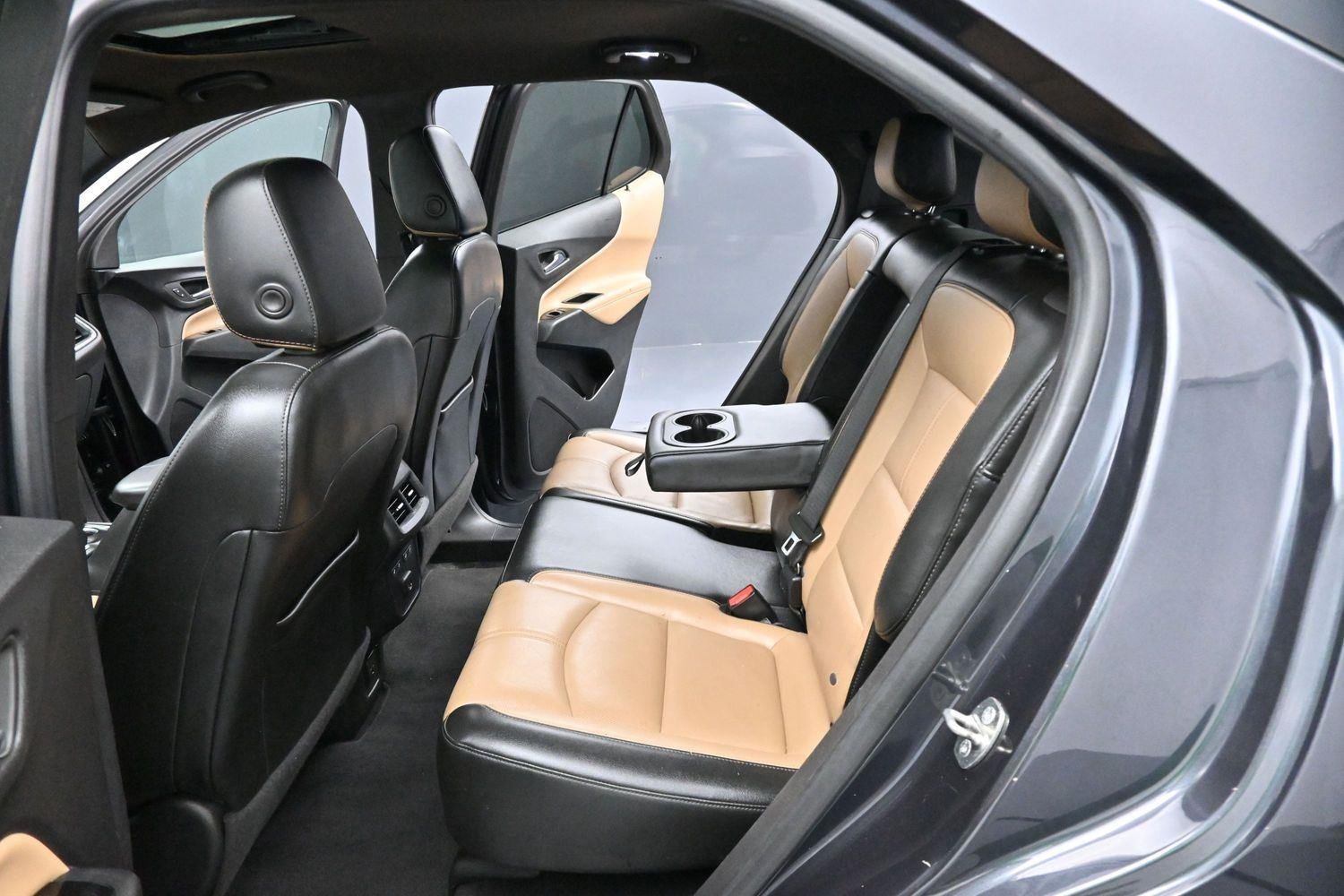 Used 2022 Iron Gray Metallic Chevrolet Premier image 31