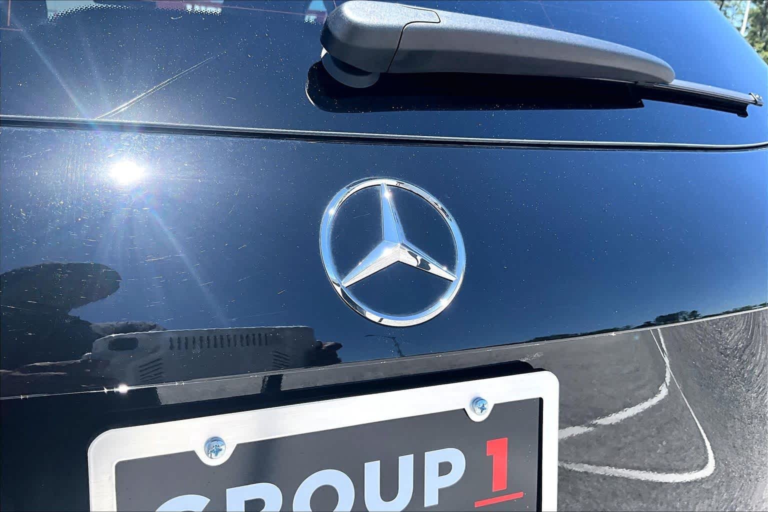 Used 2025 Night Black Mercedes-Benz GLA 250 image 31