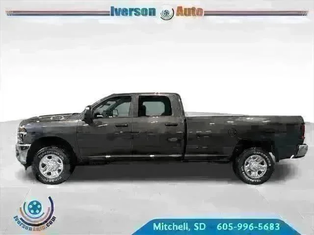 New 2026 Granite Crystal Metallic Clear-Coat Exterior Paint RAM TRADESMAN image 4