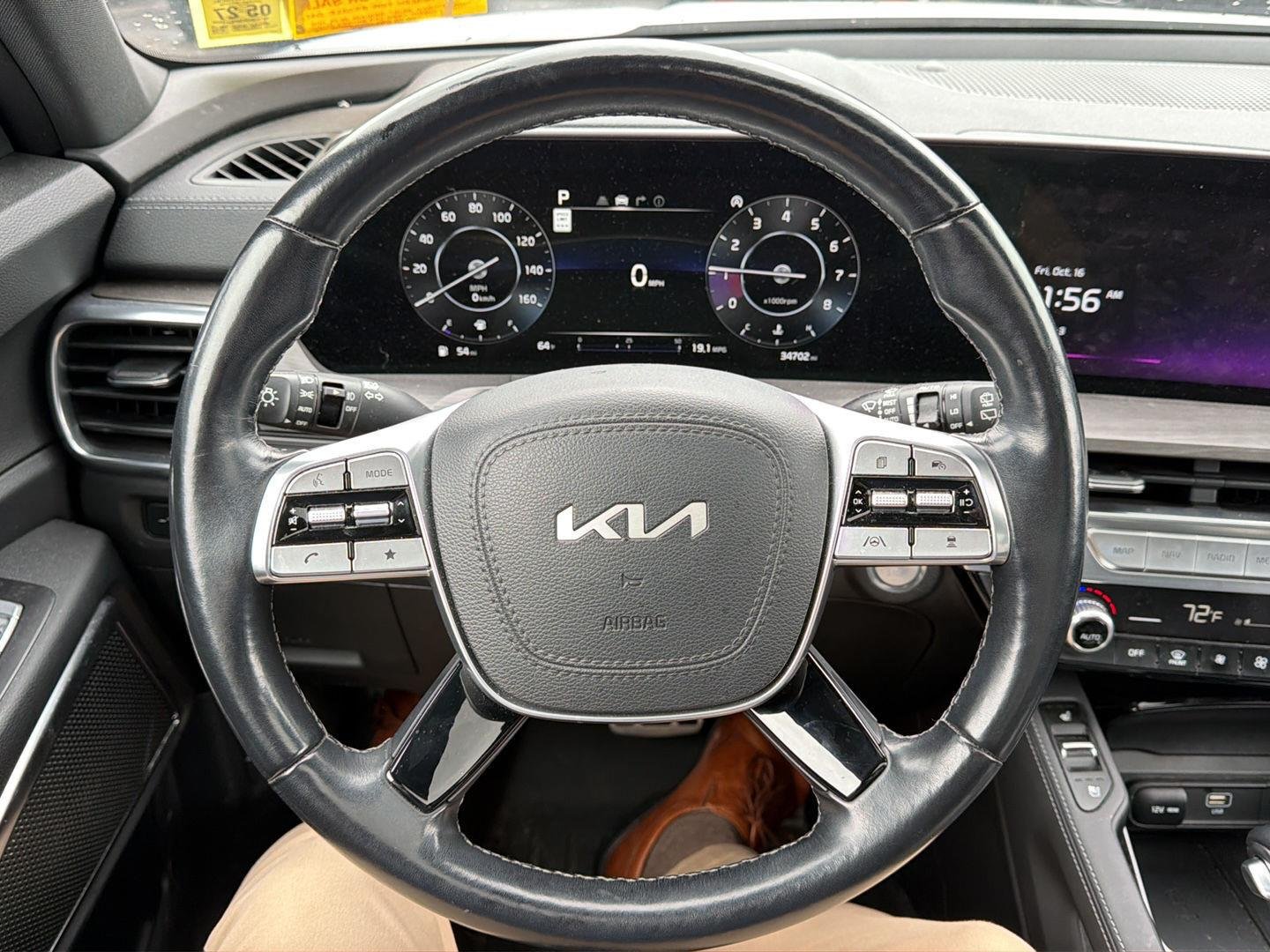 Used 2023 Glacial White Pearl Kia SX image 2