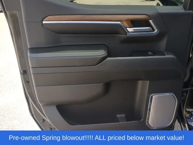 Used 2024 Black Chevrolet High Country image 37