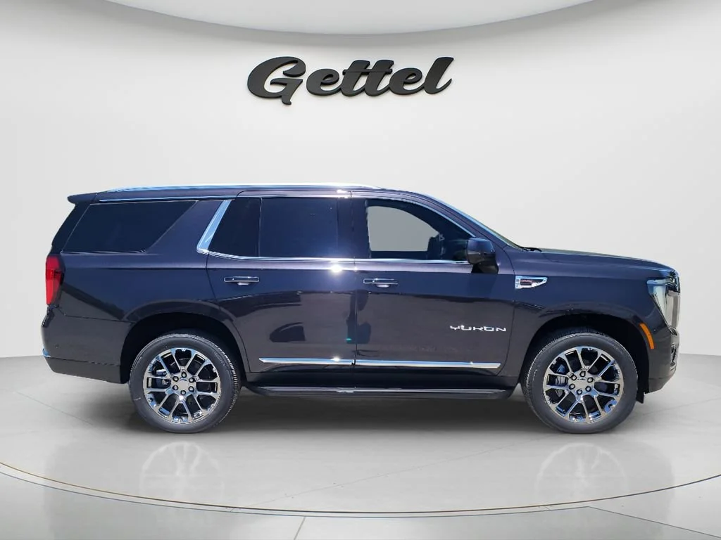 New 2026 Titanium Rush Metallic GMC Elevation image 4
