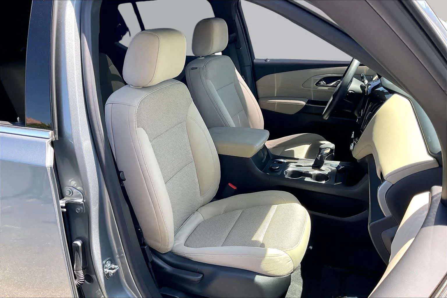 Used 2023 Sterling Gray Metallic Chevrolet LS image 9