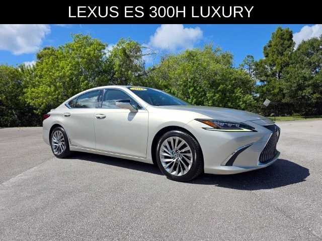 2019 Lexus ES Hybrid