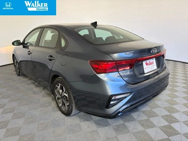 Used 2021 Gray Kia LXS image 5