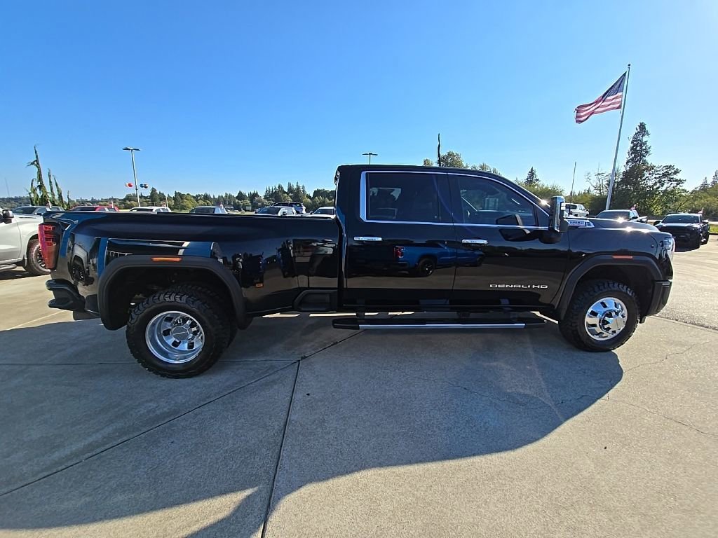 2025 GMC Sierra 3500HD Denali - Photo 7