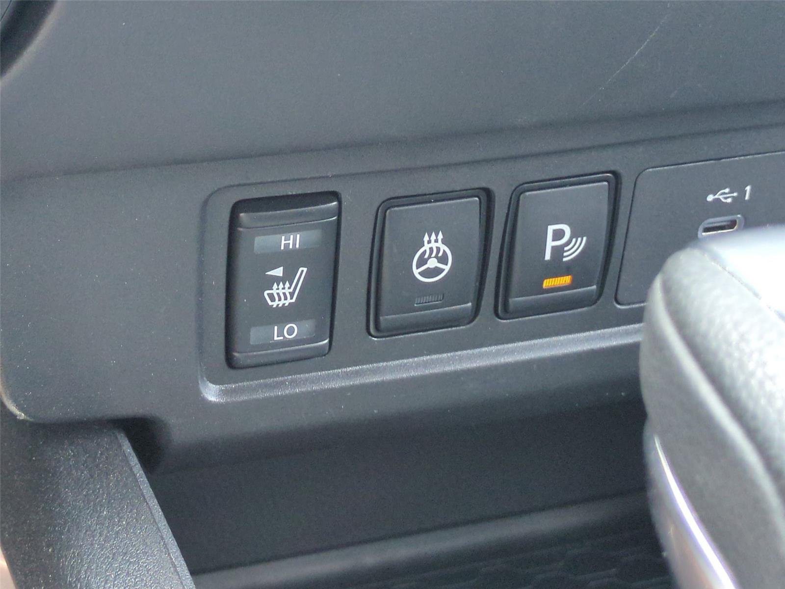 Used 2024 Super Black Nissan SV image 28