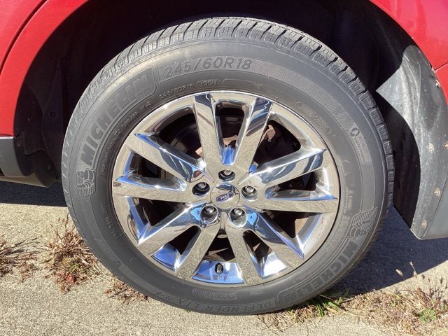 Used 2011 Red Ford Limited image 7