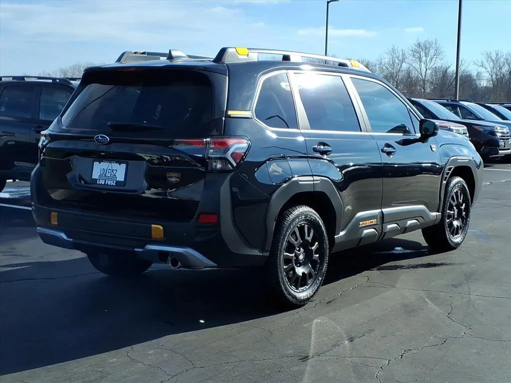 New 2026 CRYSTAL BLACK SILICA Subaru Wilderness image 16