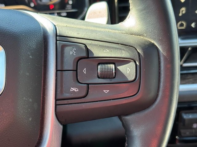 Used 2025 Downpour Metallic GMC Elevation image 18